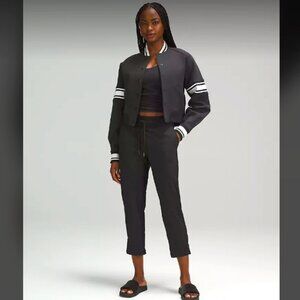 New LULULEMON Dance Studio Mid-Rise Crop Jogger Pants Black 6